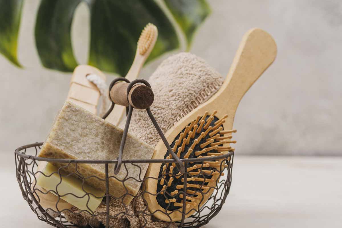 Bamboo Hairbrush use